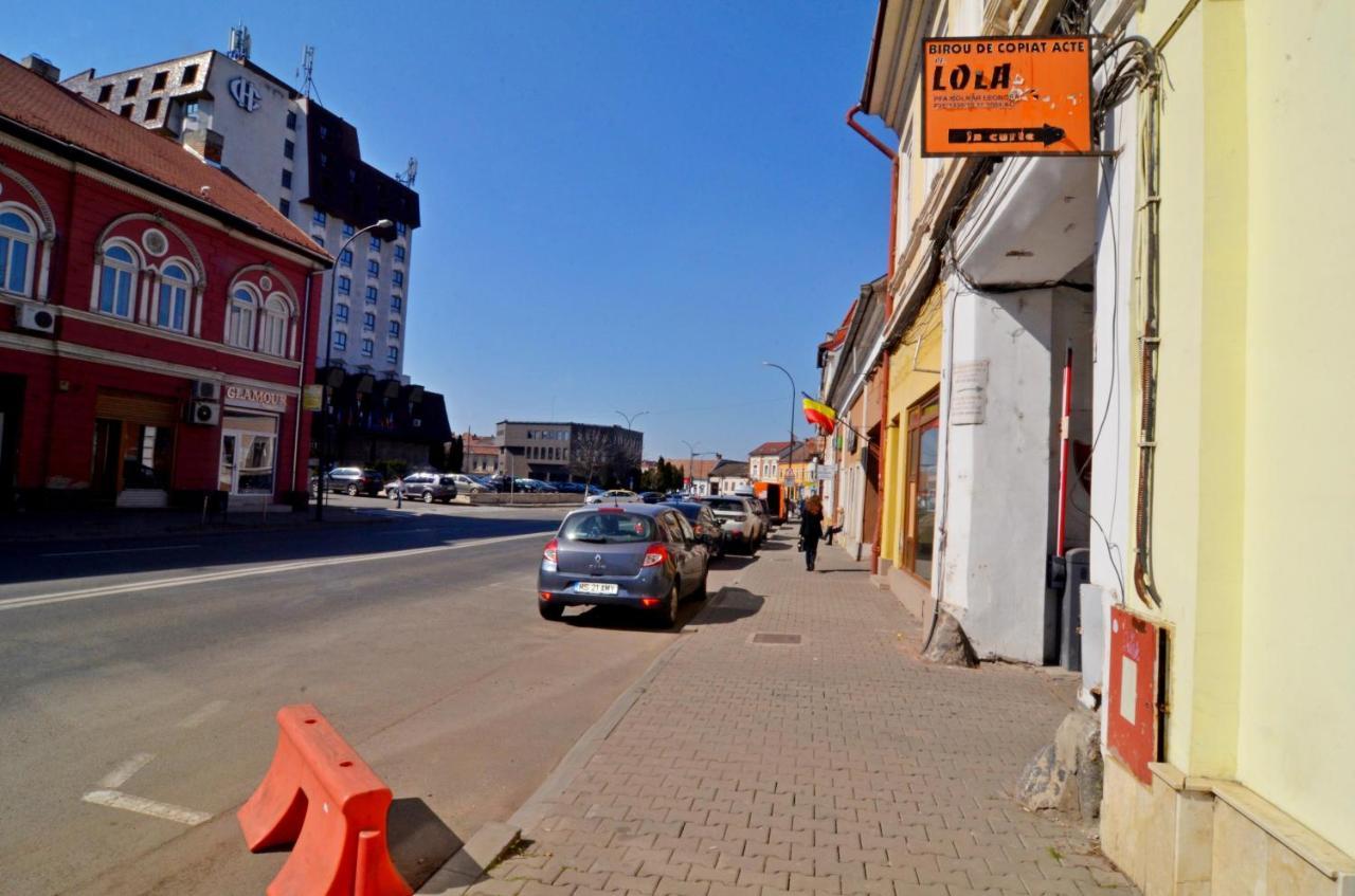 Apartament 1 Central Targu Mures Ngoại thất bức ảnh
